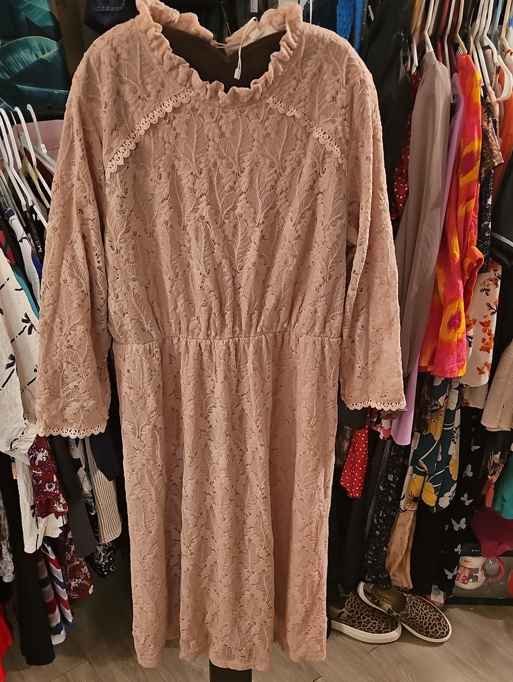 orange creek Lace Midi Dress in Dusty Rose